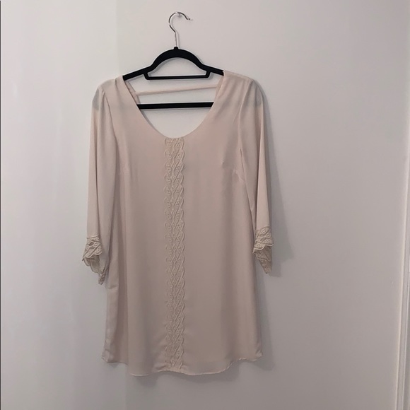 Cream long sleeve dress with lace accents - Picture 1 of 5